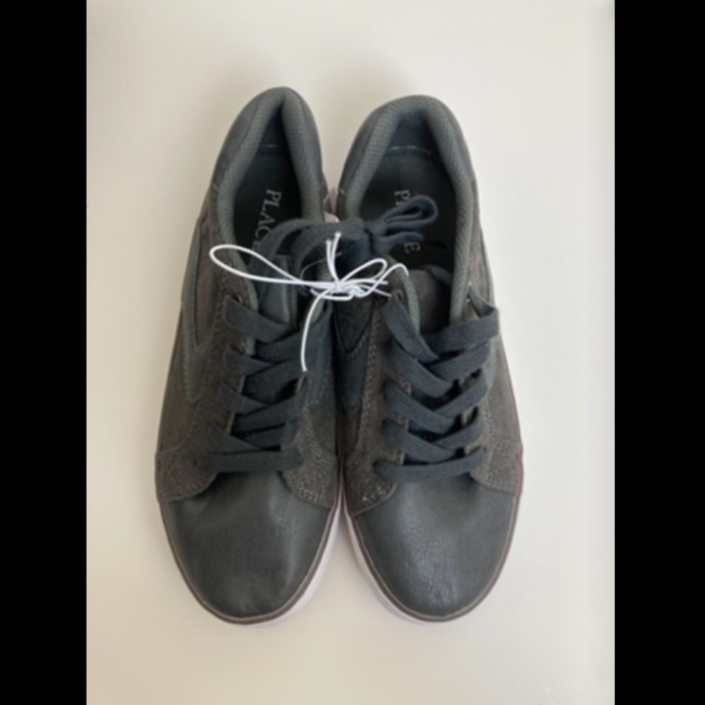 *Children’s Place New Nordic Gray Faux Suede/Leather Lace Up Sneaker Shoes #H